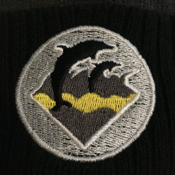 Y2K Streetwear Pink Dolphin Yellow Striped Pom Beanie - Picture 6 of 8